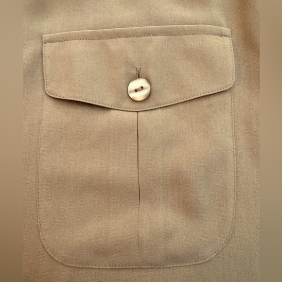 Silk shirt with button pockets and roll tab sleeves NWT - Picture 5 of 6